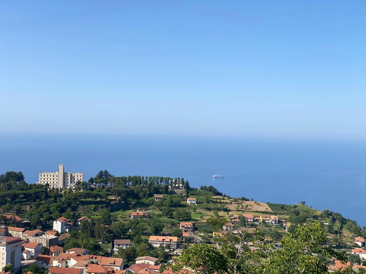 B&B Villa Reginella Agerola Exteriör bild